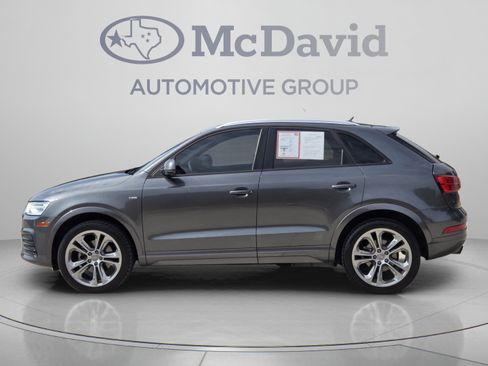Used 2018 Audi Q3 2.0T Premium w/ Convenience Package FWD image 2