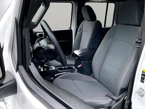 Certified 2024 Jeep Wrangler Unlimited Sport AWD/4WD image 20