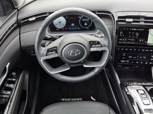 Certified 2022 Hyundai Tucson Limited AWD/4WD image 11