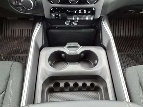 New 2026 RAM 1500 Big Horn w/ Night Edition image 19