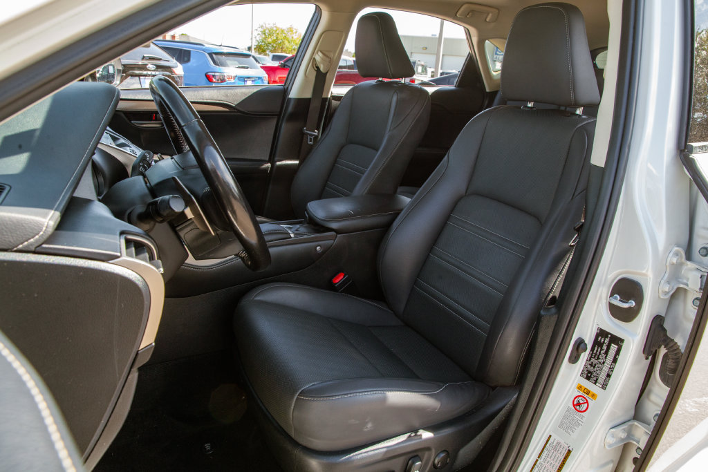 Used 2020 Lexus NX 300h AWD w/ Comfort Package image 12