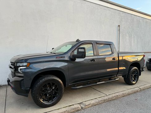 Used 2021 Chevrolet Silverado 1500 LT Trail Boss w/ Bed Protection Package image 18