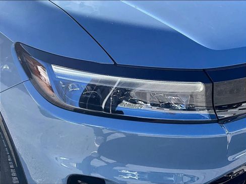 Used 2024 Honda Prologue Touring image 33