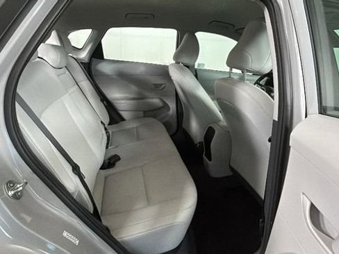 Used 2025 Hyundai Kona SE AWD/4WD image 29