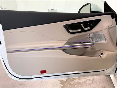 New 2026 Mercedes-Benz CLE 300 4MATIC Coupe image 10