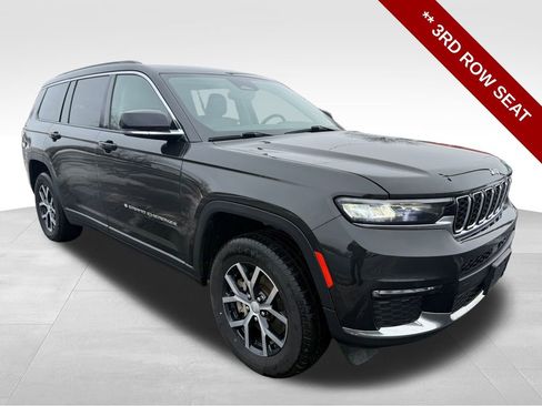 Used 2023 Jeep Grand Cherokee L Limited w/ Trailer Tow Group (B) image 13