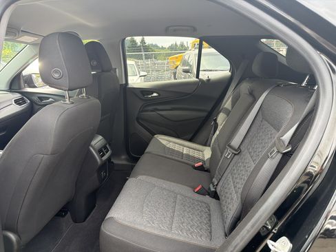 Used 2022 Chevrolet Equinox LT AWD/4WD image 9
