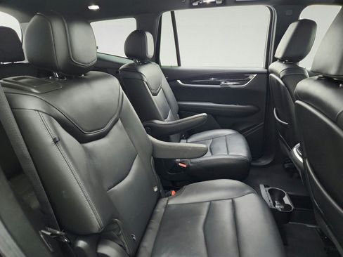 Used 2020 Cadillac XT6 Premium Luxury w/ LPO, Floor Liner Package FWD image 30