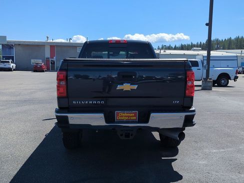 Used 2019 Chevrolet Silverado 2500 LTZ w/ Duramax Plus Package AWD/4WD image 5