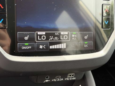 Used 2026 Subaru Forester Limited AWD/4WD image 35
