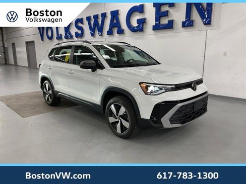 New 2026 Volkswagen Taos S image 5