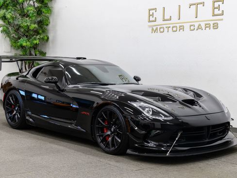 Used 2016 Dodge Viper ACR w/ Extreme Aero Package RWD image 11