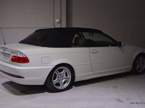 Used 2005 BMW 330Ci Convertible image 32