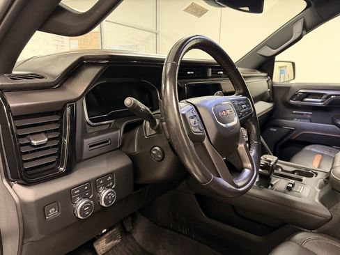 Used 2022 GMC Sierra 1500 AT4 w/ AT4 Preferred Package image 14