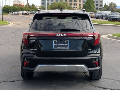 Certified 2024 Kia Seltos SX w/ SX Sunroof Package AWD/4WD image 4