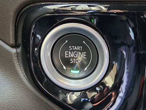 Used 2022 Chevrolet Silverado 1500 LTZ image 20