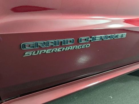 Used 2018 Jeep Grand Cherokee Trackhawk AWD/4WD image 6