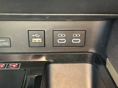Certified 2025 Toyota Camry LE FWD image 27