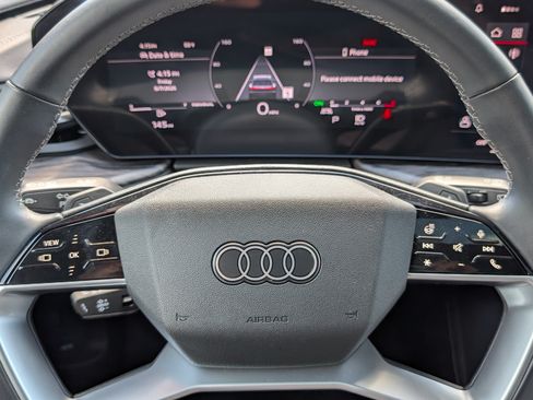 Certified 2025 Audi Q5 Premium w/ Convenience Package AWD/4WD image 24