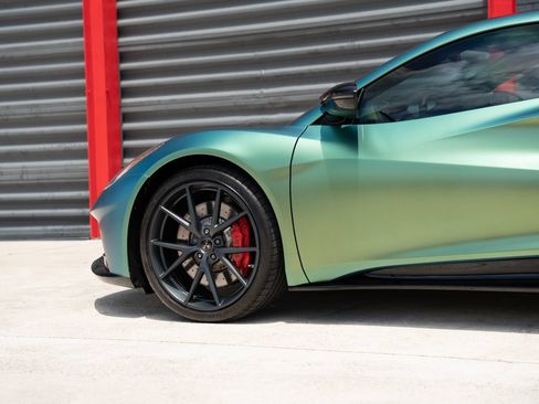 Used 2025 Lotus Emira RWD image 13