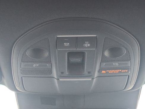 Used 2023 Genesis G70 2.0T w/ Sport Prestige Package image 22