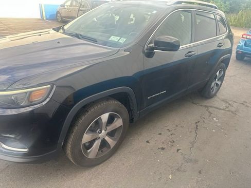 Used 2021 Jeep Cherokee Limited AWD/4WD image 4