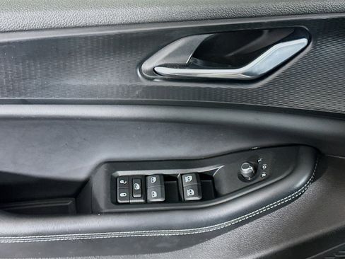 Used 2024 Jeep Grand Cherokee L Laredo image 15