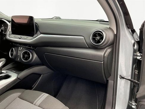 Used 2023 Chevrolet Blazer LT w/ Convenience Package image 17