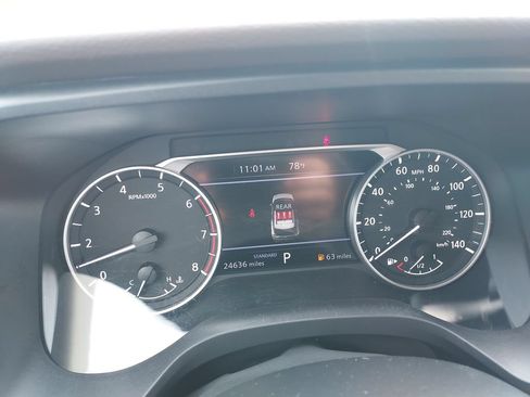 Used 2023 Nissan Rogue SV w/ SV Premium B Package FWD image 18