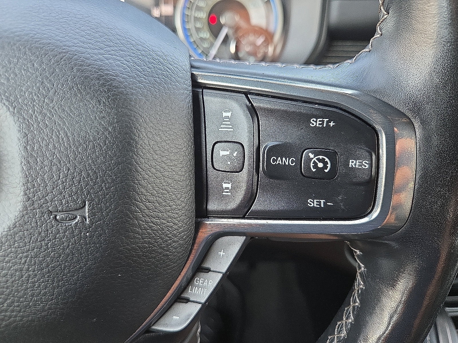 Used 2020 RAM 1500 Limited AWD/4WD image 24