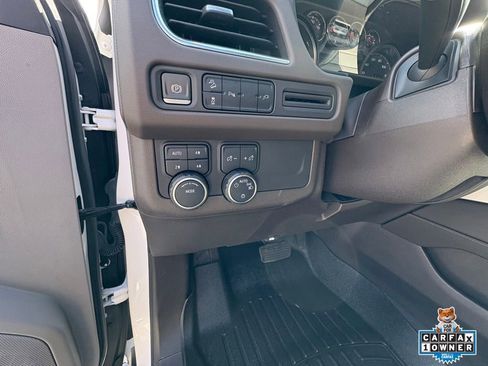 Used 2021 Chevrolet Tahoe Z71 w/ Rear Media and Nav Package AWD/4WD image 17