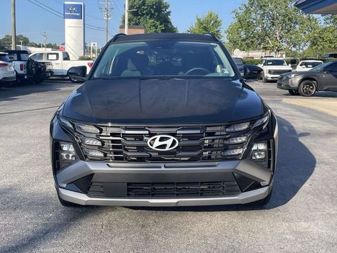 Used 2025 Hyundai Tucson SEL FWD image 2