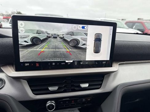 New 2026 Ford Explorer Active w/ Active Comfort Package image 12