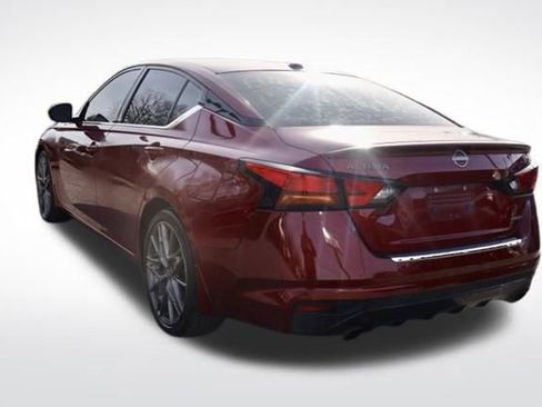 Used 2023 Nissan Altima 2.0 SR image 10