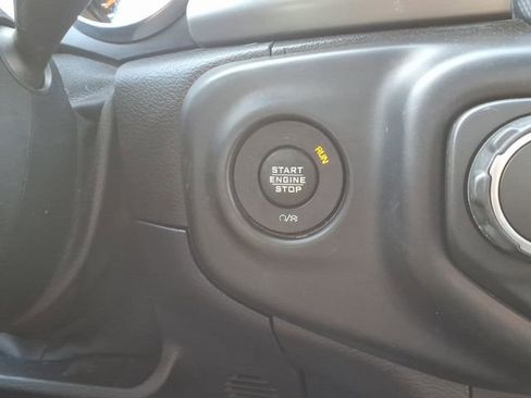 Used 2020 Jeep Wrangler Unlimited Sport S AWD/4WD image 17