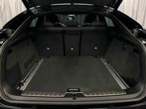 Used 2019 BMW X6 xDrive35i w/ M Sport Package image 44