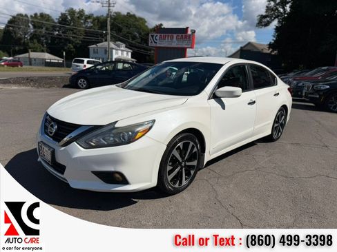 Used 2018 Nissan Altima 2.5 SR FWD image 4