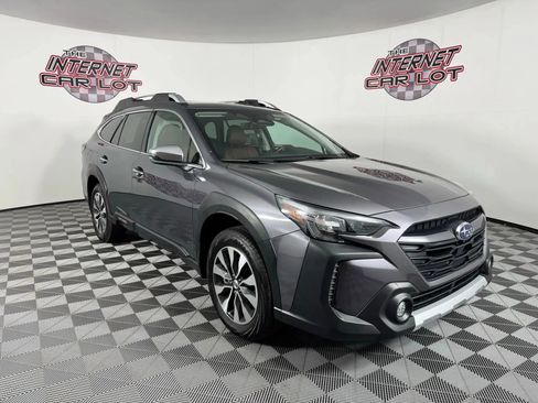 Used 2024 Subaru Outback Touring AWD/4WD image 9