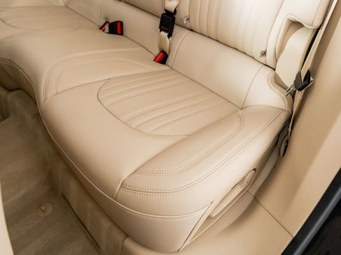 Used 2022 Maserati Levante GT image 38