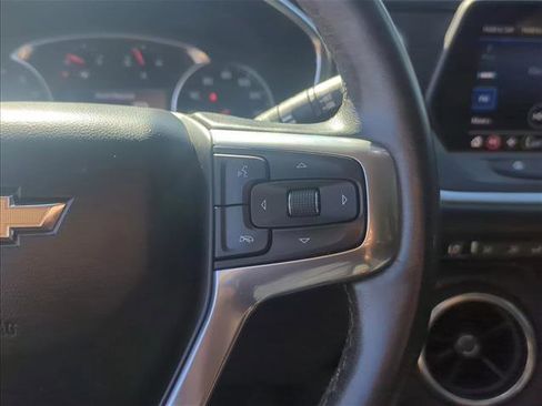 Used 2020 Chevrolet Blazer LT AWD/4WD image 16