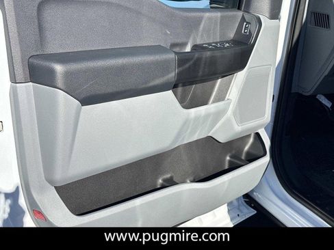 New 2026 Ford F250 XL w/ XL Chrome Package image 10