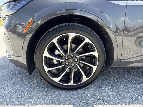 New 2026 Lincoln Nautilus Black Label AWD/4WD image 10