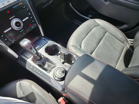 Used 2019 Ford Explorer Sport AWD/4WD image 16