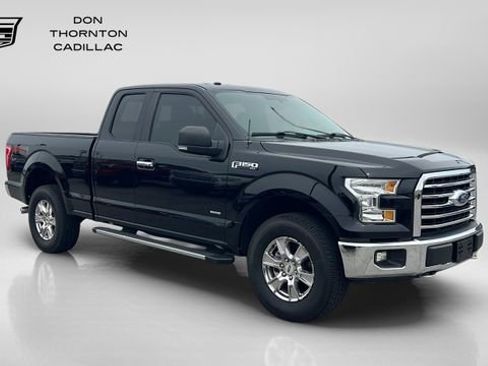 Used 2017 Ford F150 XLT w/ Equipment Group 302A Luxury AWD/4WD image 7