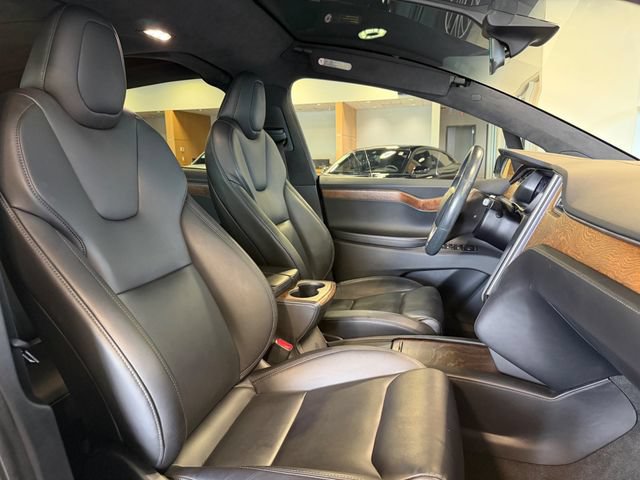 Used 2020 Tesla Model X Long Range AWD/4WD image 24