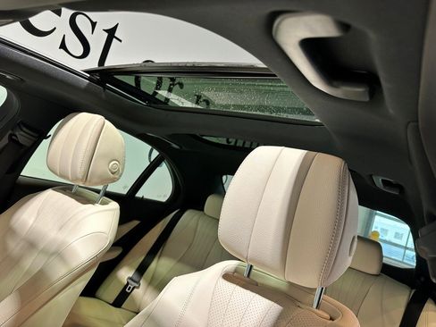 Used 2023 Mercedes-Benz E 350 4MATIC Sedan image 29