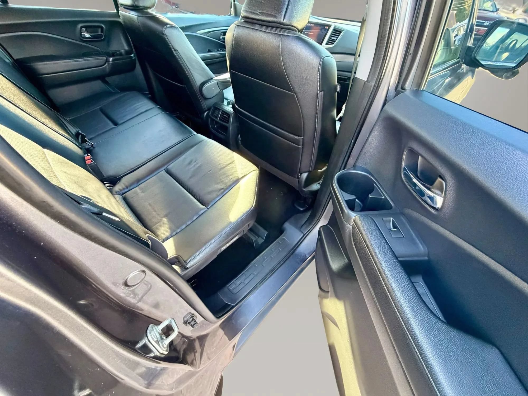 Used 2018 Honda Ridgeline RTL-T image 8