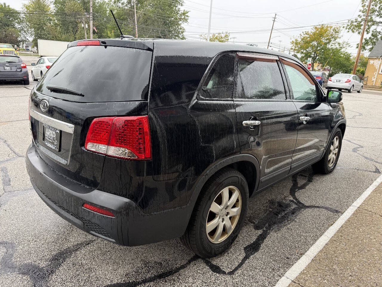 Used 2011 Kia Sorento LX AWD/4WD image 9