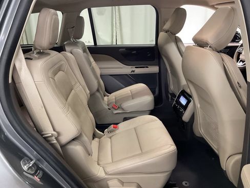 Used 2022 Lincoln Aviator Reserve w/ Equipment Group 201A AWD/4WD image 26