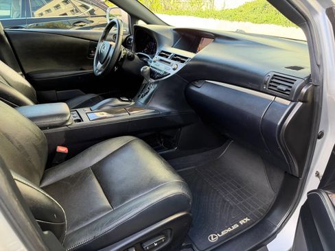 Used 2013 Lexus RX 350 F Sport w/ Navigation Pkg image 16